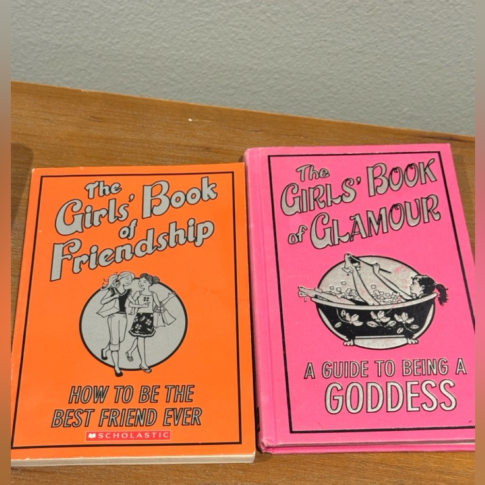 Girls Guide To Book of Glamour and Friendship 1 Hard 1 Soft Cover